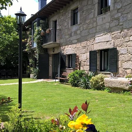 Conjunto Entre Acebos Guest House Sotillo de Sanabria Екстериор снимка