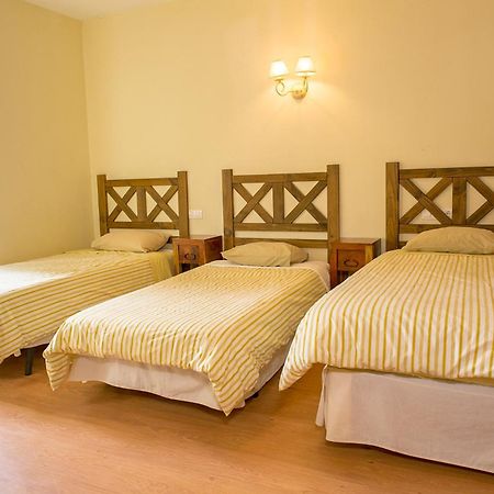 Conjunto Entre Acebos Guest House Sotillo de Sanabria Екстериор снимка