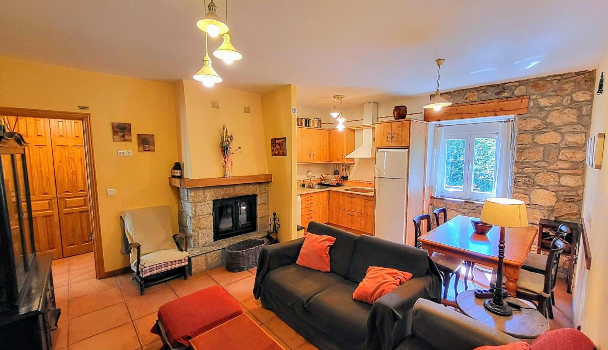 Conjunto Entre Acebos Guest House Sotillo de Sanabria Екстериор снимка